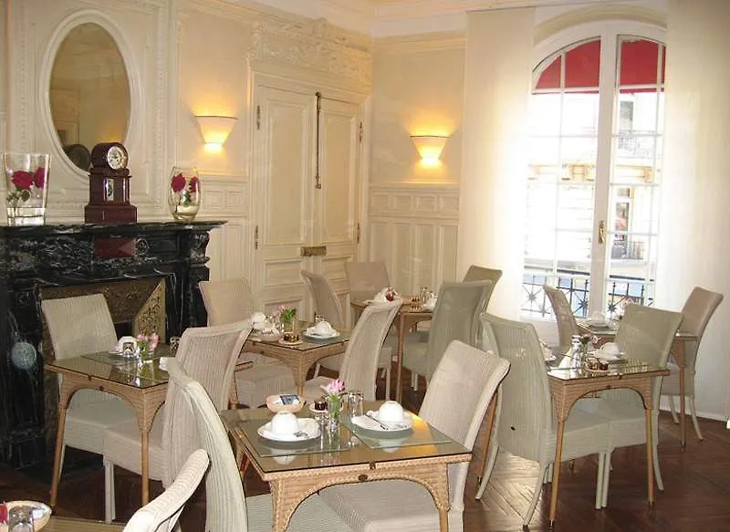 Grand 5* Párizs